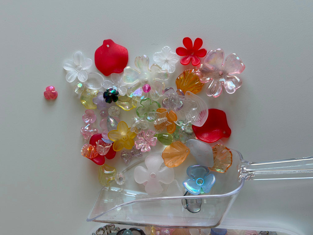 Spring Blossom Acrylic Charm Scoop 🌸